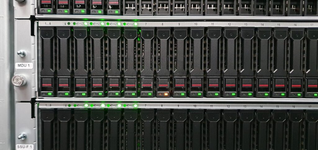 CLARA Disk Array